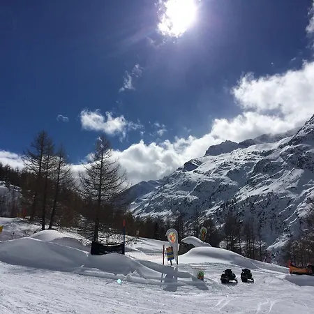 Sunstar * Saas-Grund